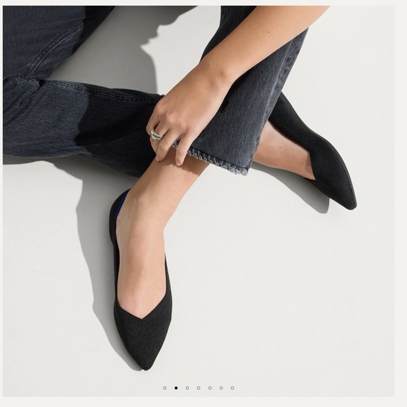 The Point black shoe by Rothy's - Picture 3 of 3